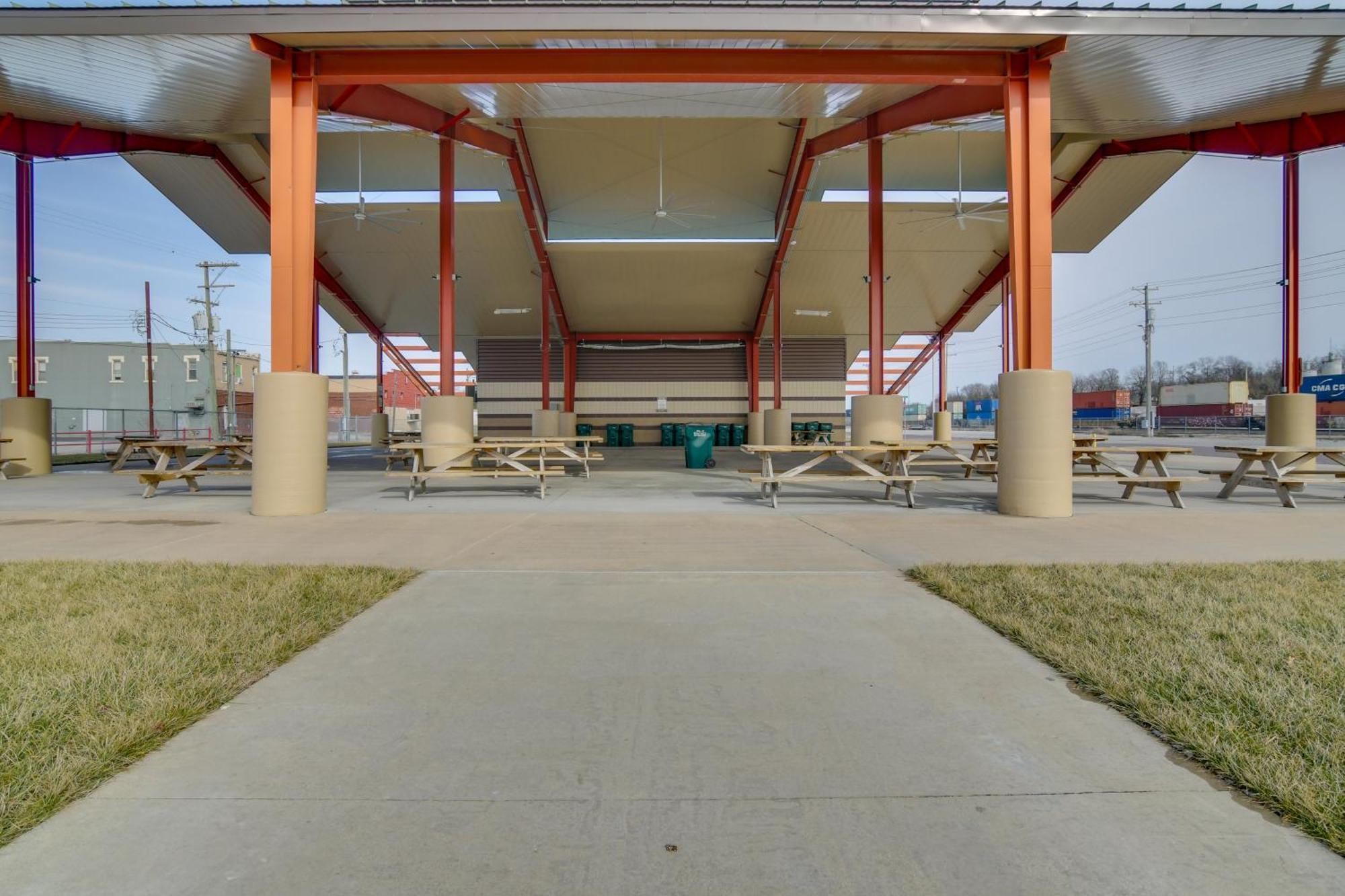 Dtwn Loft In The Heart Of Monett Pets Welcome! Exteriör bild